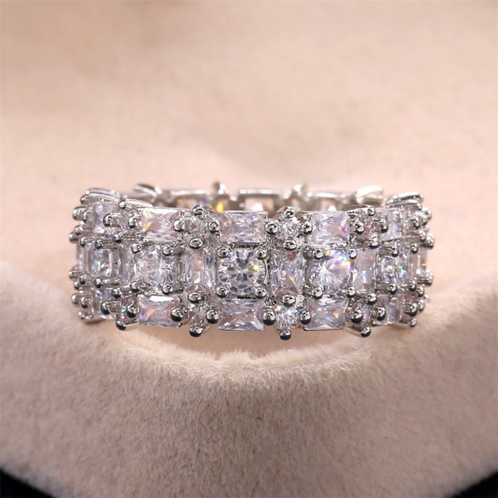🎀 Fashion Dainty Gems Full Around Zircon Luxury Eternity Rings for Women…